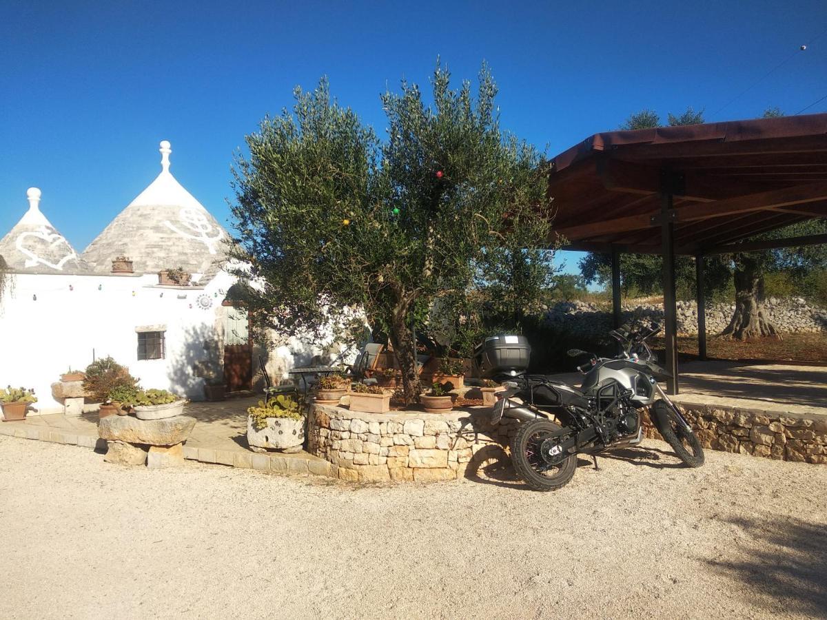 Piccolo Trullo Ostunese Le Jardin De Sophie' Остуни Экстерьер фото