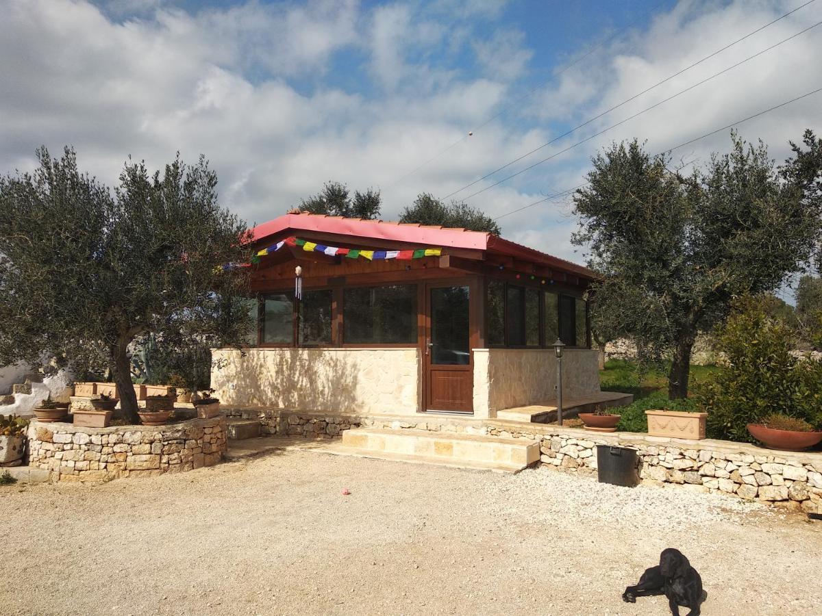 Piccolo Trullo Ostunese Le Jardin De Sophie' Остуни Экстерьер фото