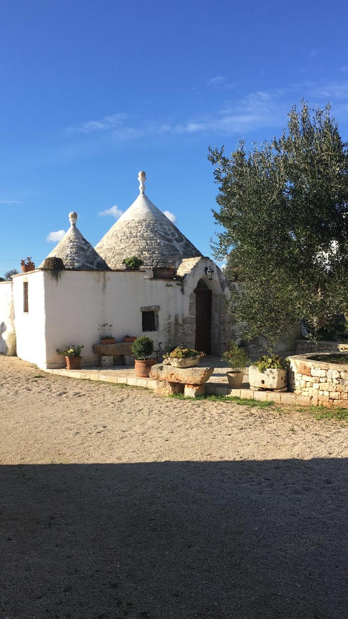 Piccolo Trullo Ostunese Le Jardin De Sophie' Остуни Экстерьер фото