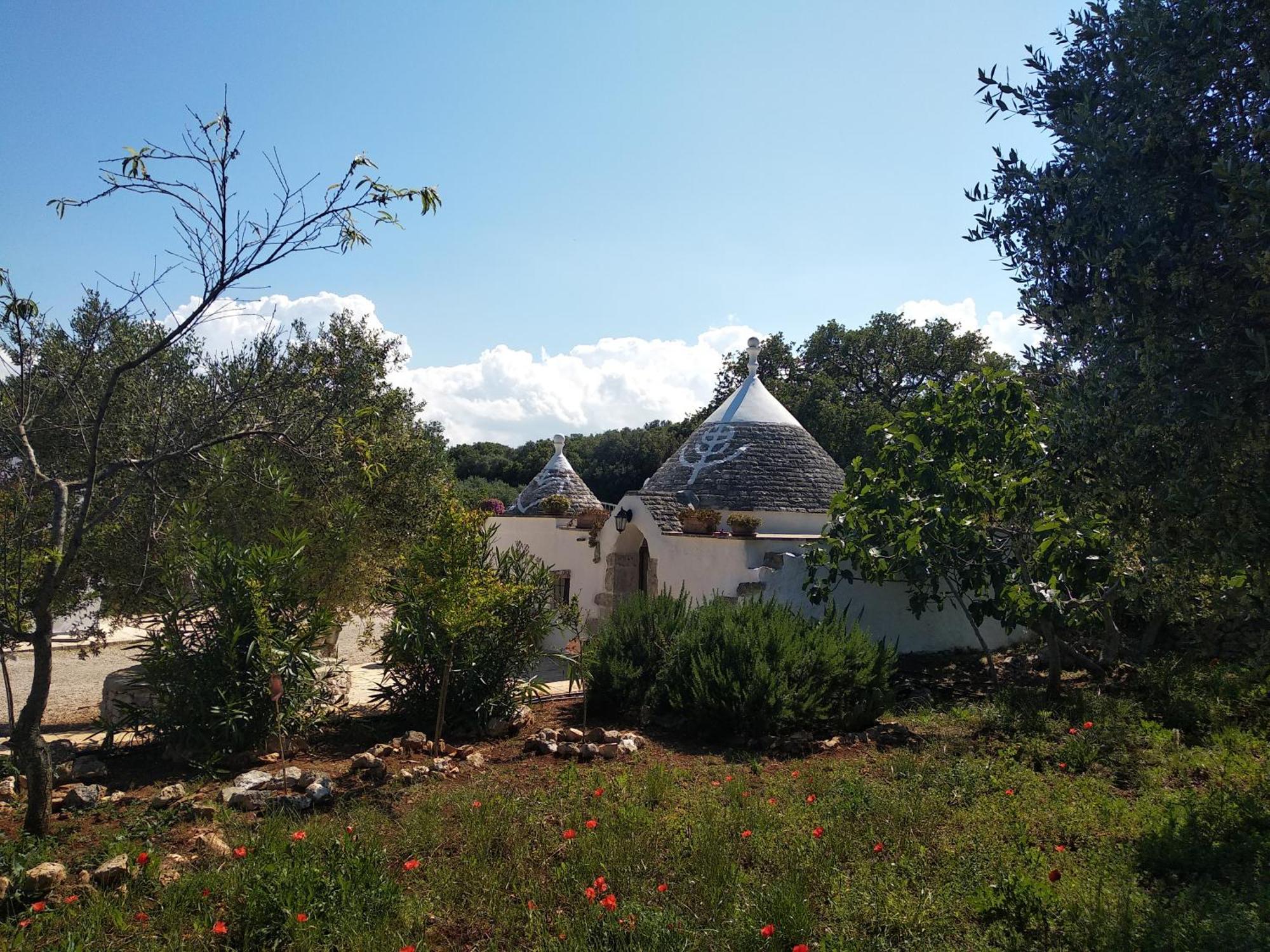 Piccolo Trullo Ostunese Le Jardin De Sophie' Остуни Экстерьер фото